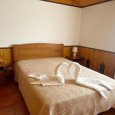 Casa Campo E Praia Rogil Ngoại thất bức ảnh